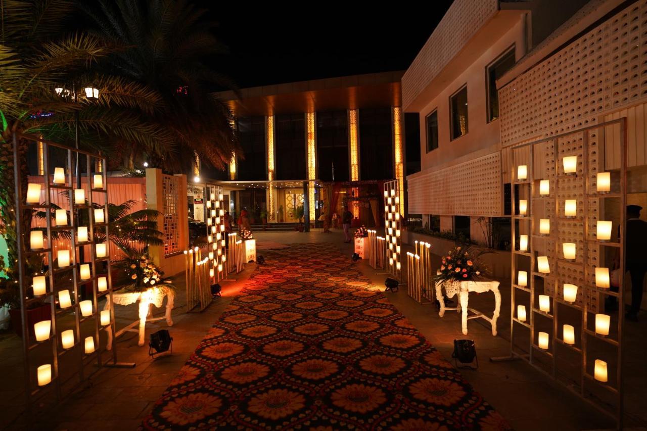 Stardom Resort Džajpur Exteriér fotografie