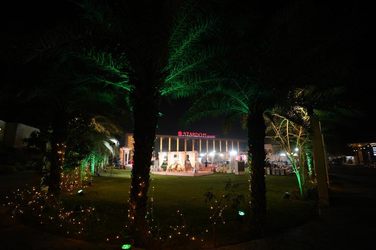 Stardom Resort Džajpur Exteriér fotografie